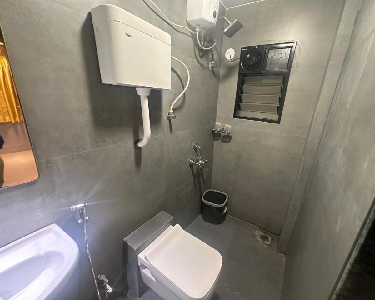 Travotale Hostel & Cowork Koregaonpark