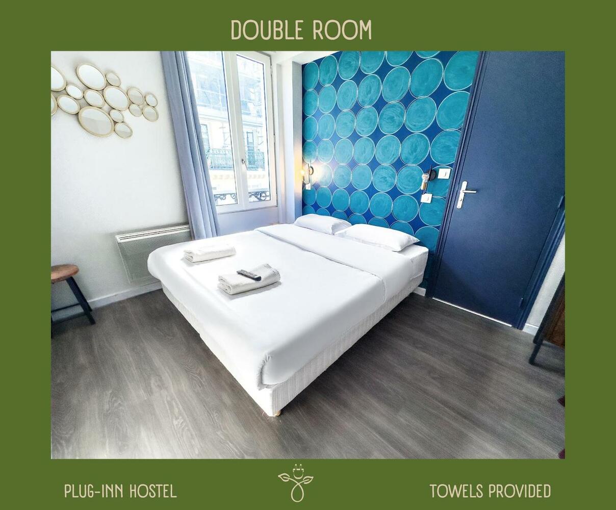 Plug Inn Montmartre by Hiphophostels, Paris