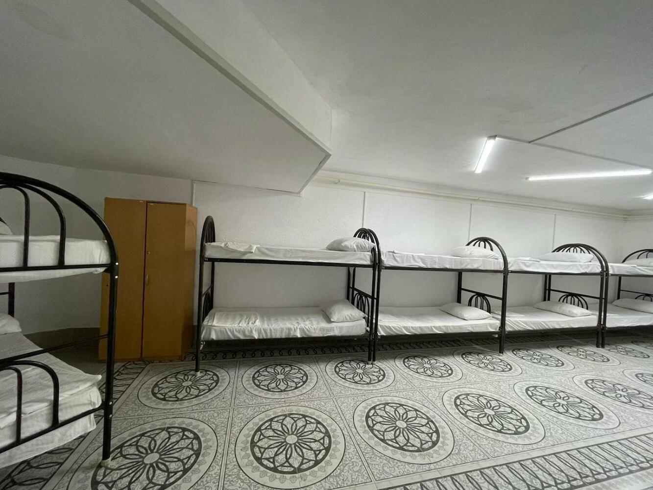 Adeke Hostel, Atyrau