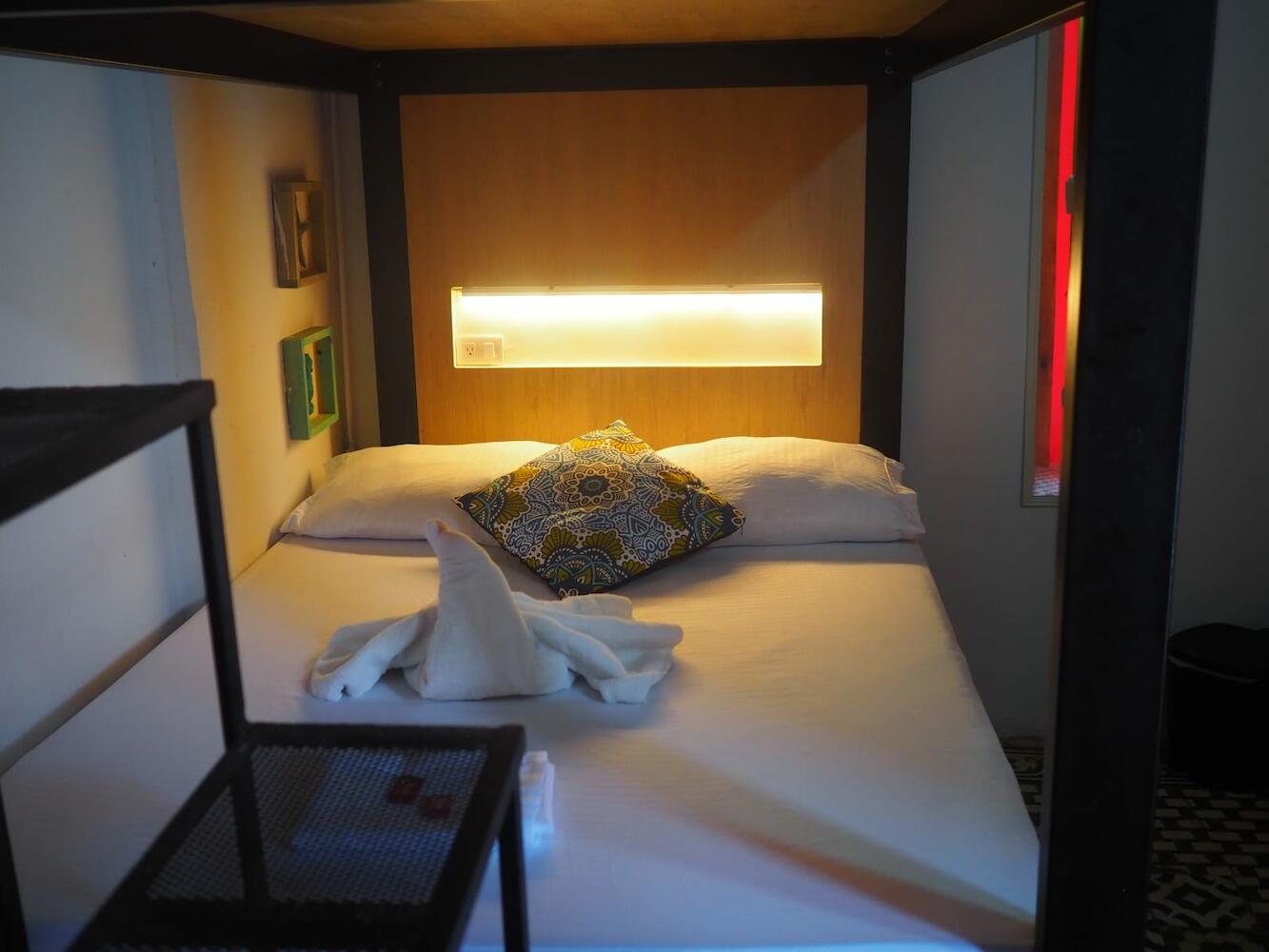 Mr. Baboon Hostel