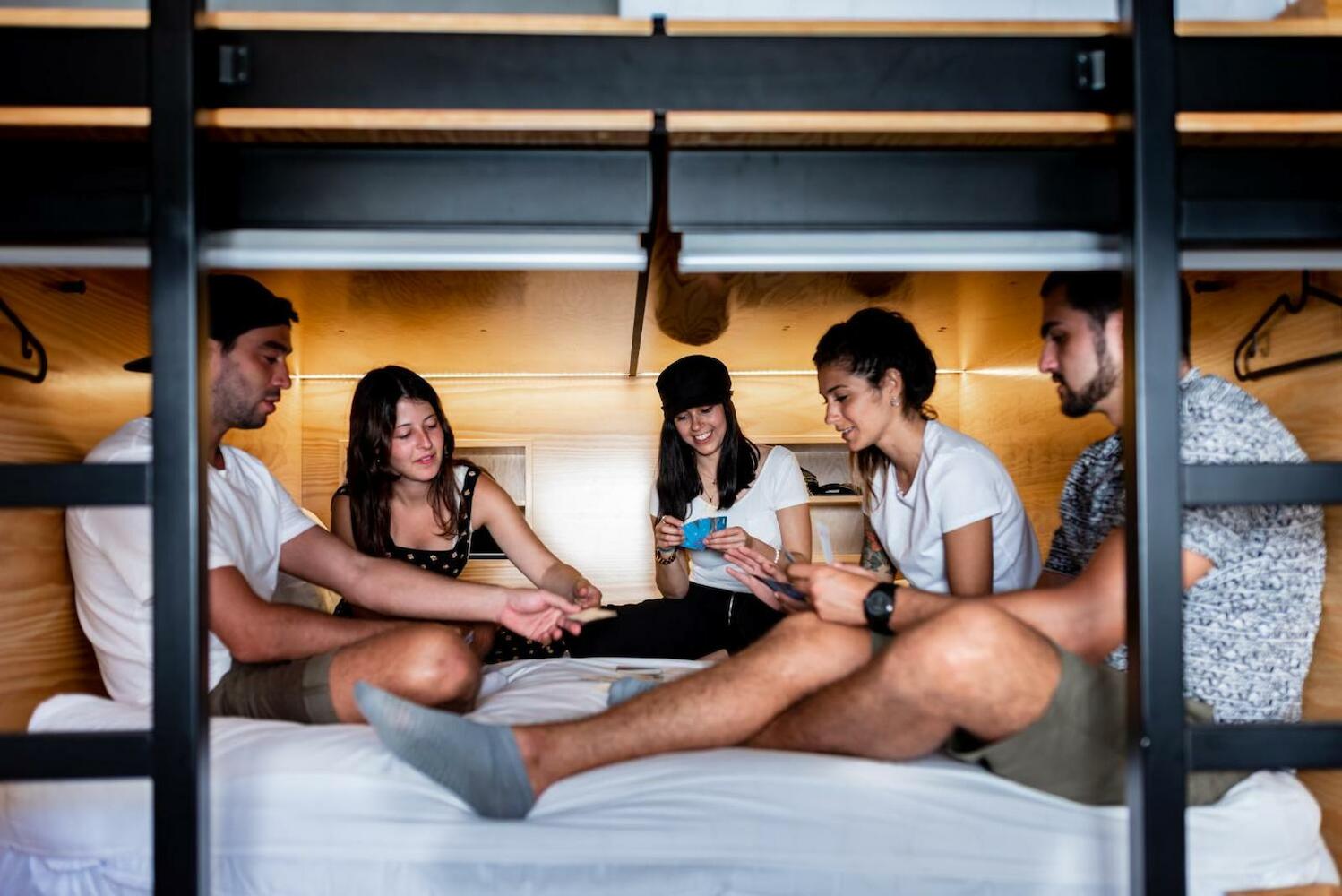 GiG Capsule Hostel, Ericeira