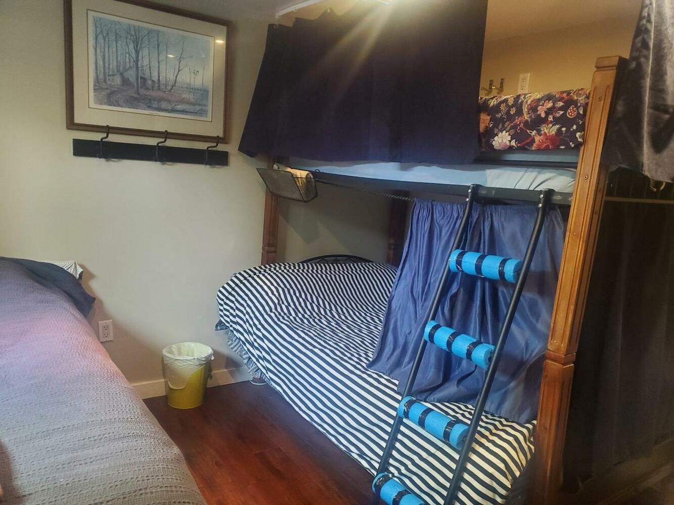 The Calgary Hub hostel style Home