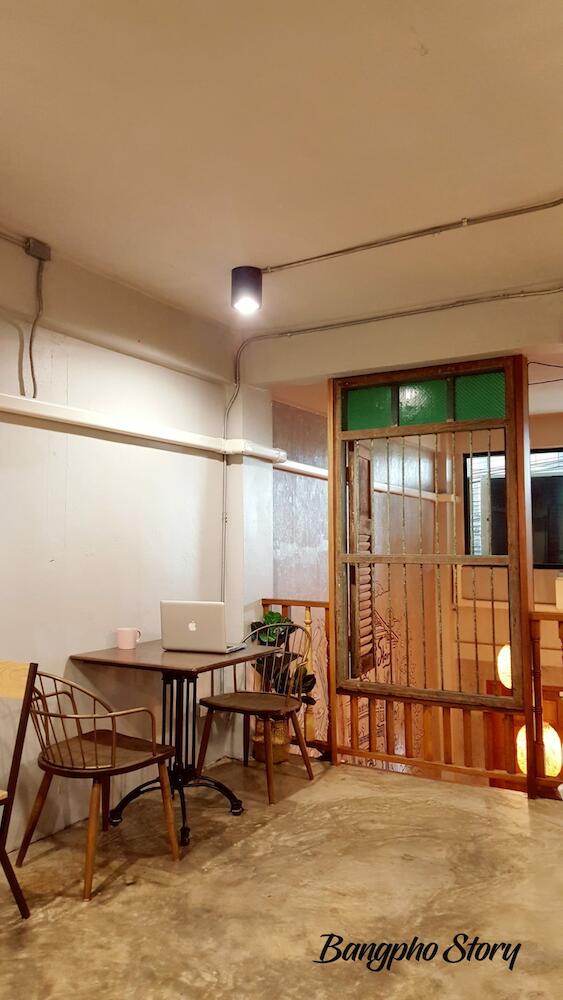 Bangpho Story, Bangkok