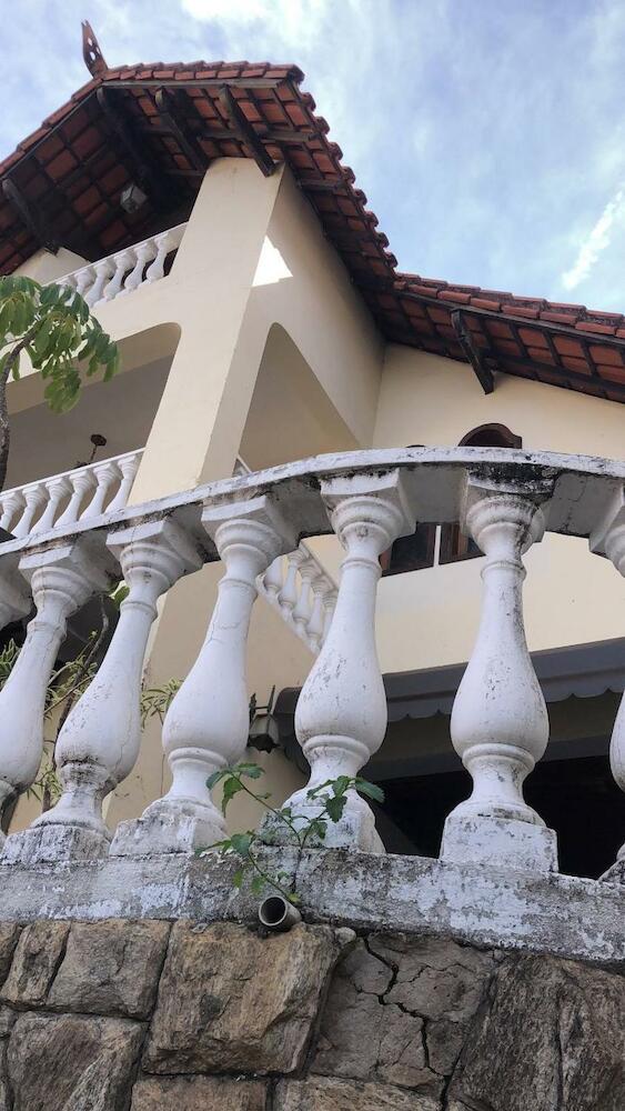 Casa Amarela
