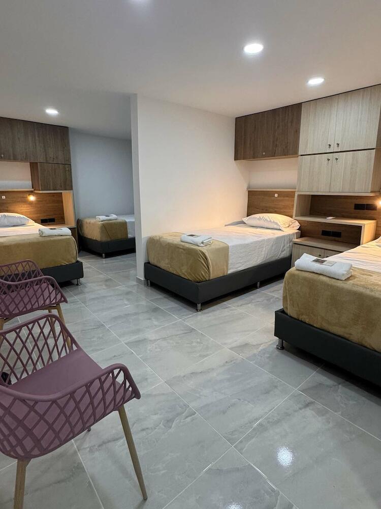 Vida Hostel