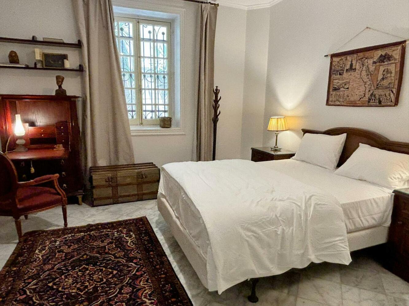 Layla Hostel