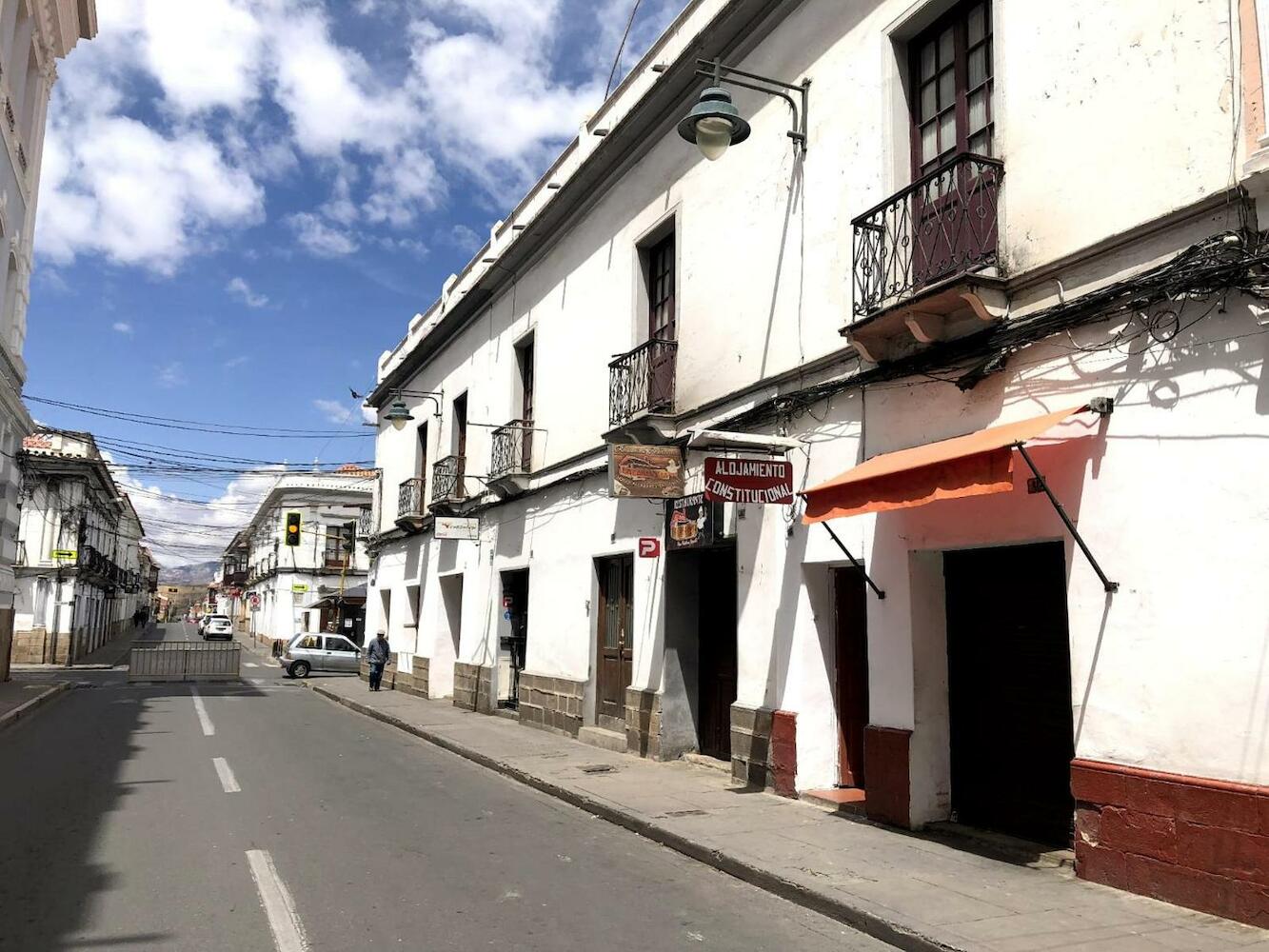 Alojamiento Constitucional, Sucre