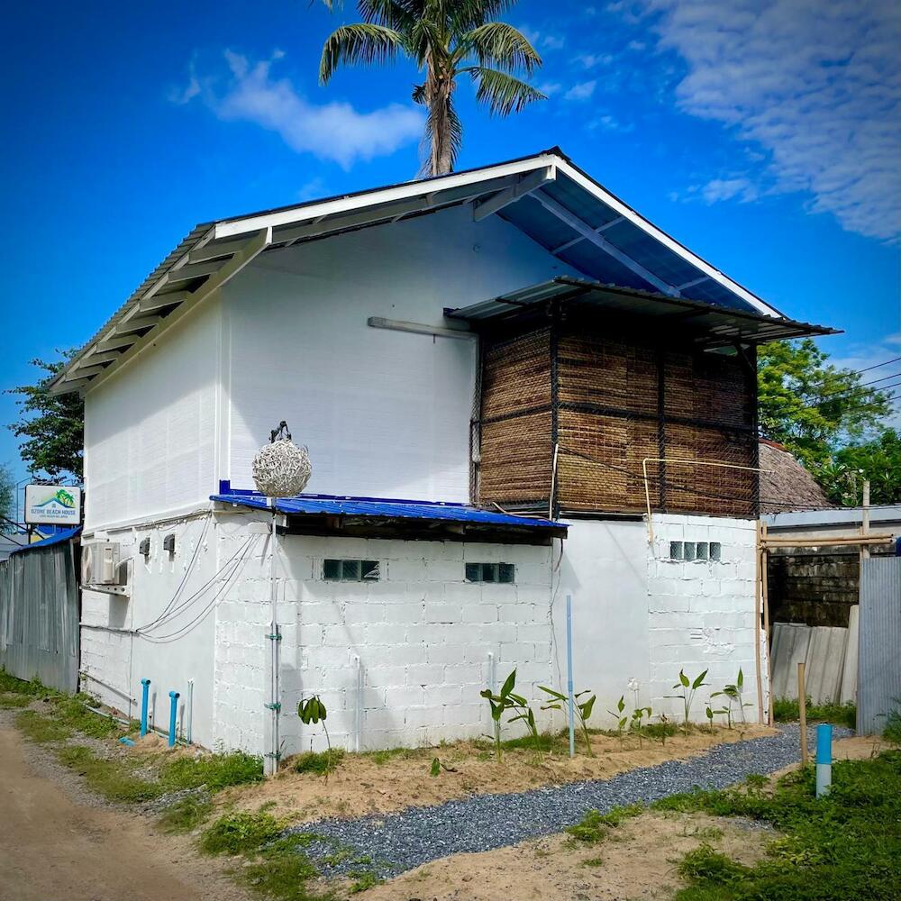 Ozone Beach House, Koh Lanta