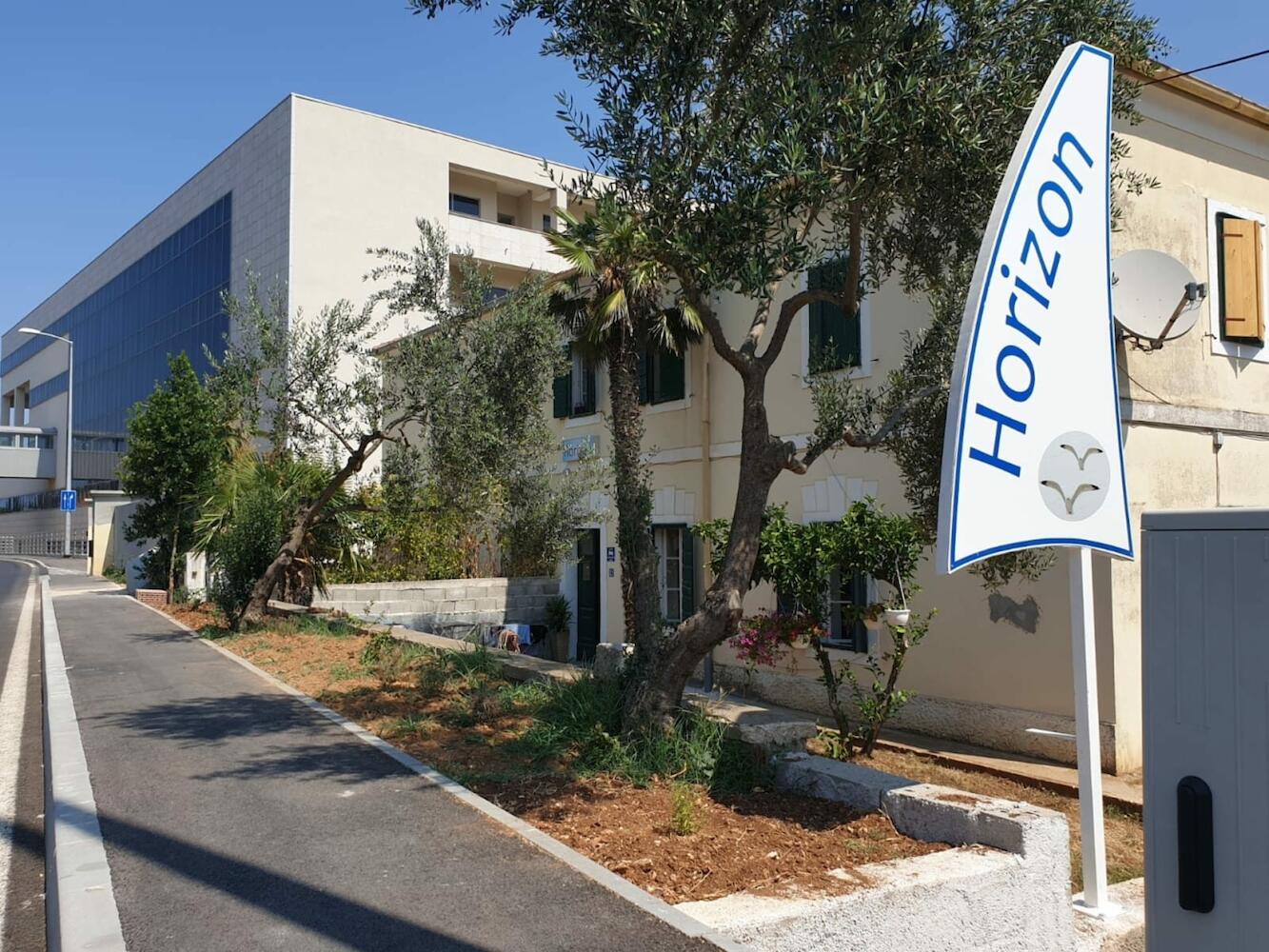 Accommodation Horizon