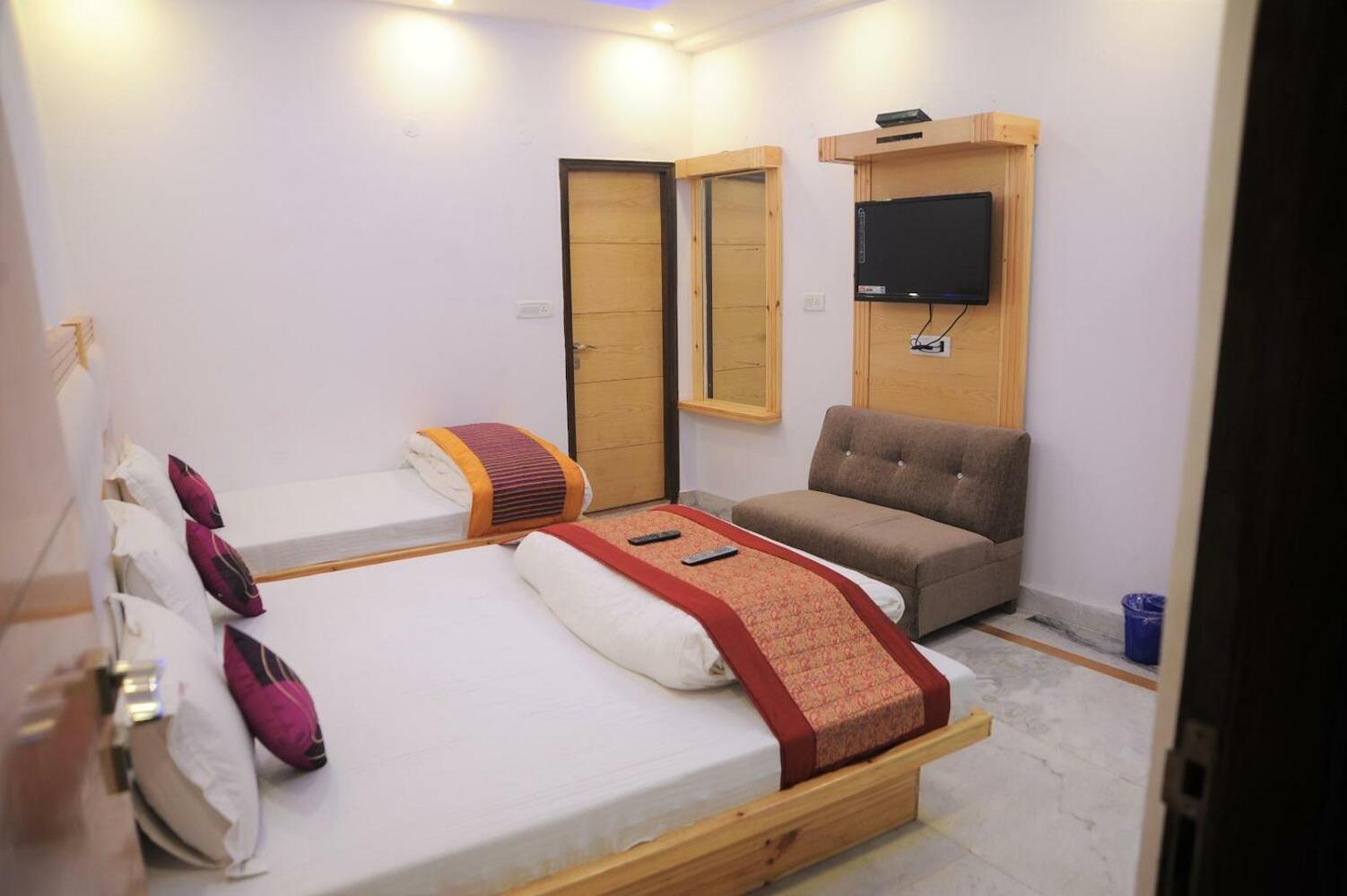 Hostel Delhi Fantastic near New Delhi Train Station, New Delhi
