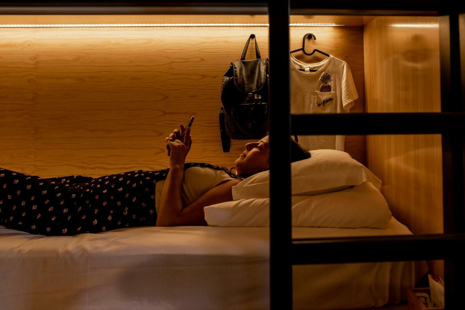 GiG Capsule Hostel, Ericeira