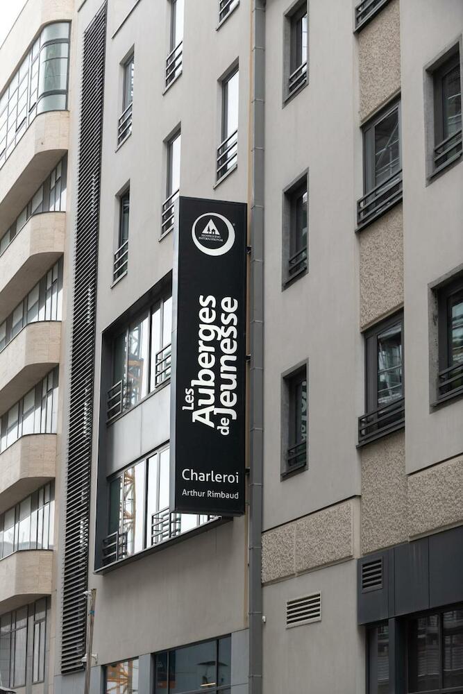 Where to stay in Charleroi on a budget