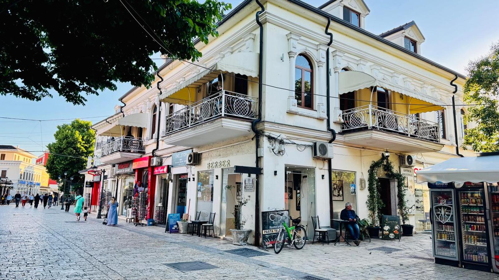 Symphony Hostel, Shkoder