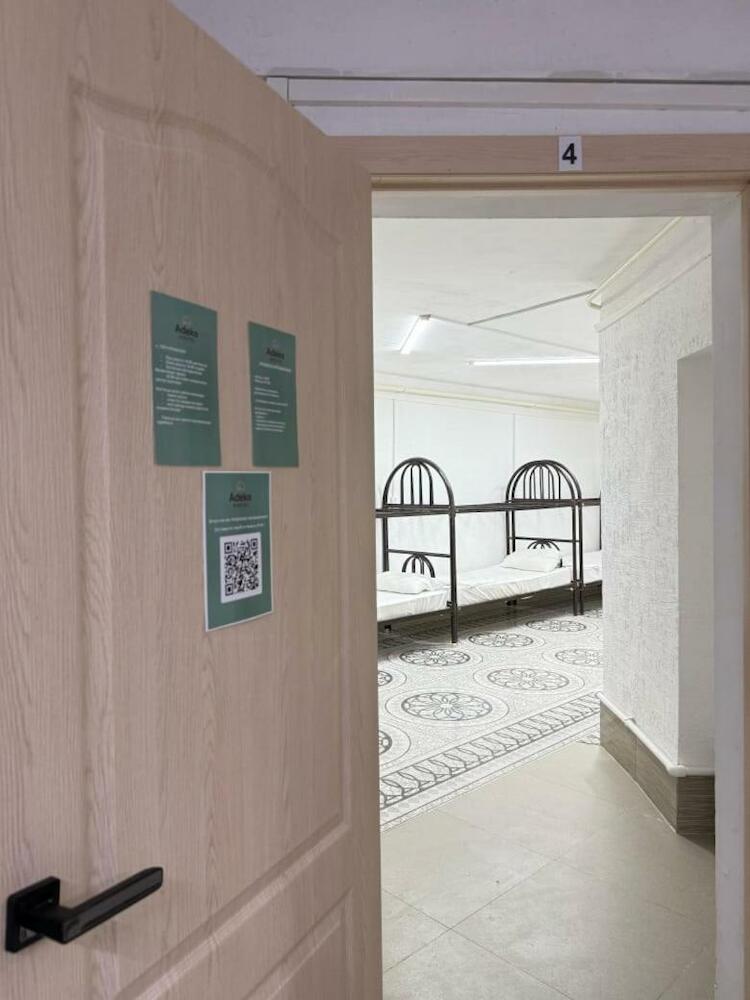 Adeke Hostel, Atyrau