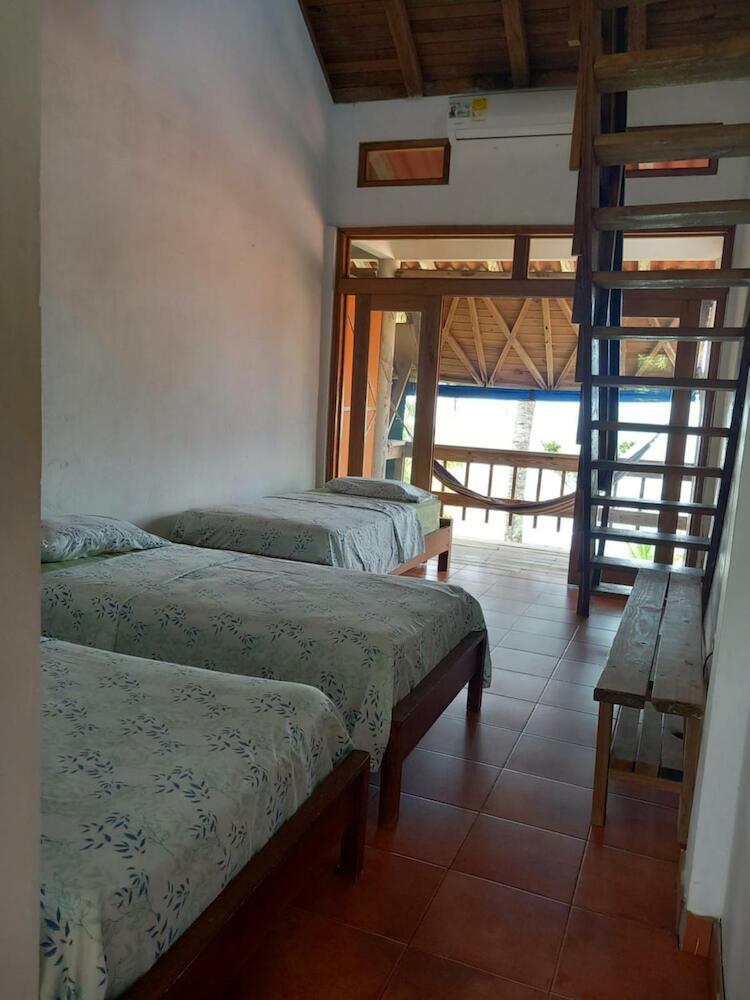 Hostal Surfers Paradise, Santa Catalina