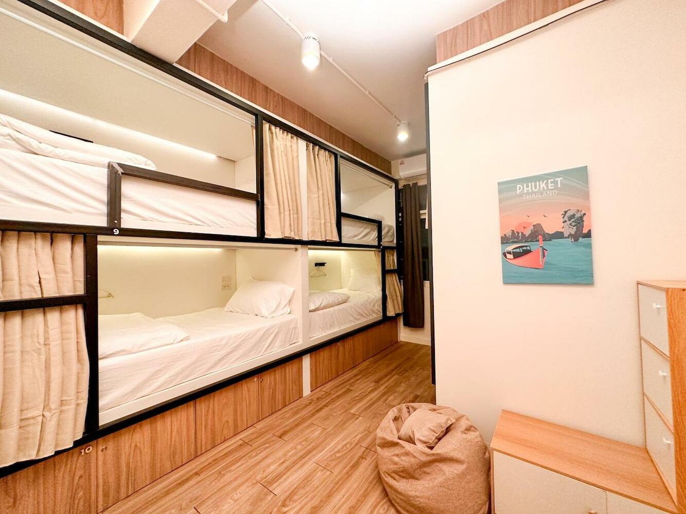 Bangkok Neighborhood Hostel, Bangkok