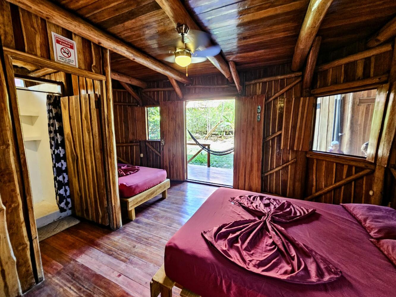 Don Jon*s Lodge & Restaurant