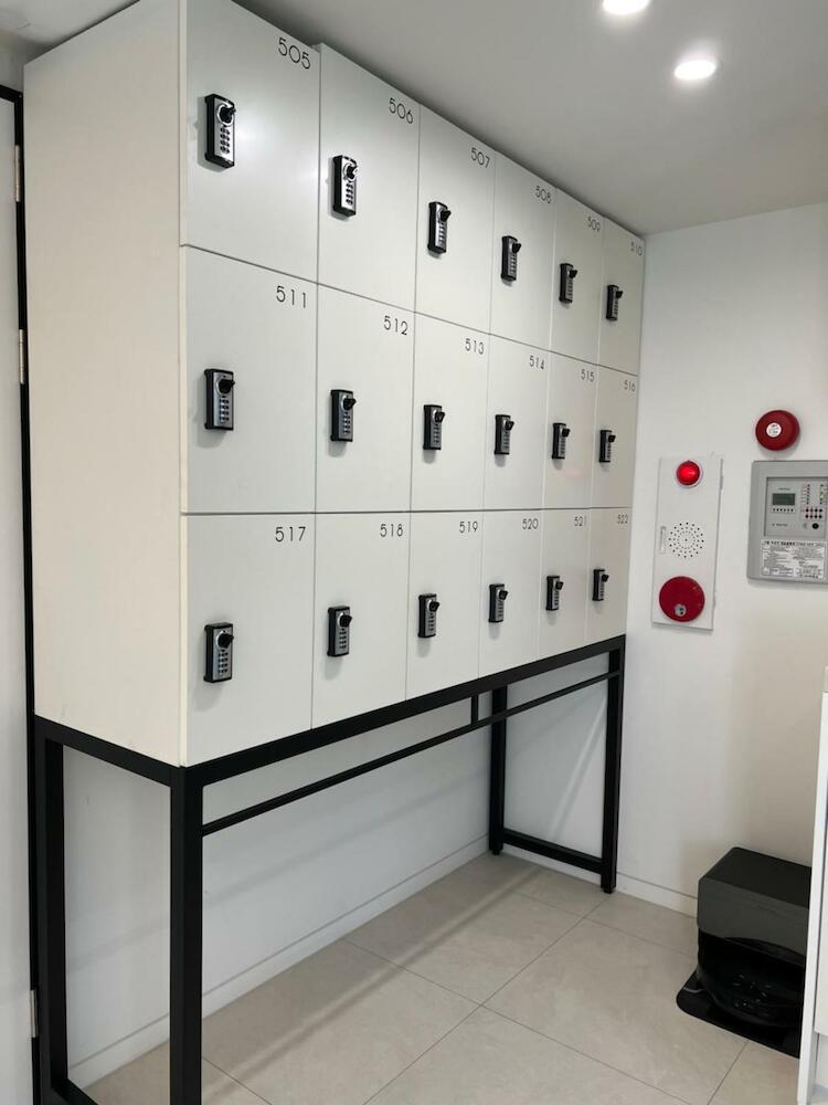 Sleep Box, Seoul