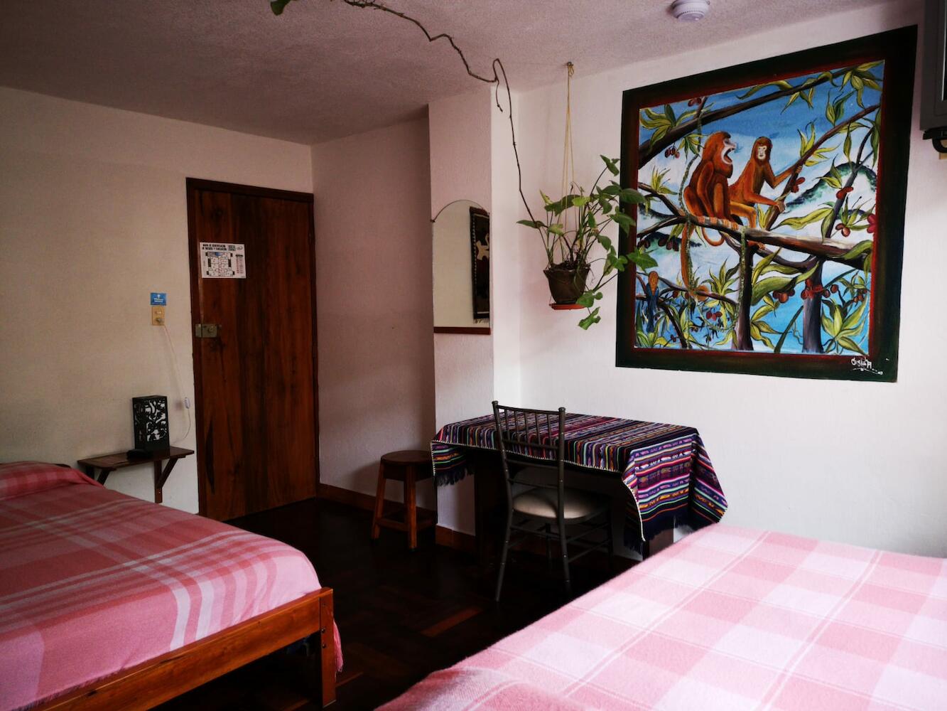 Hostal Chimenea