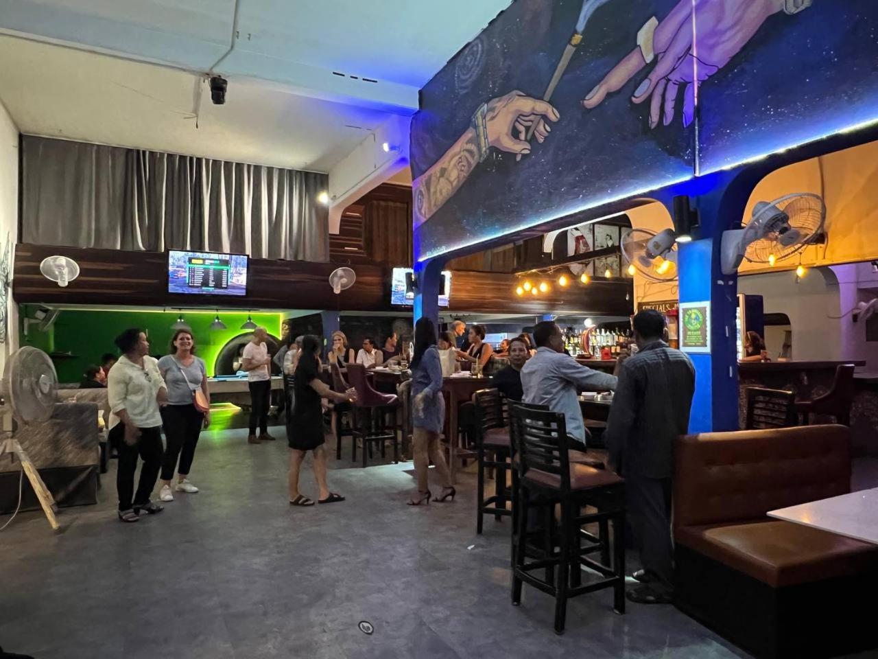 Eighty8 Backpackers Hostel