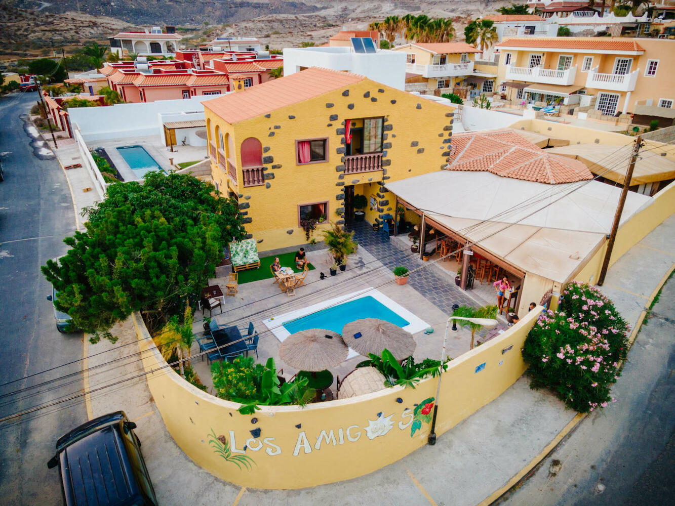 Los Amigos NEST Hostel