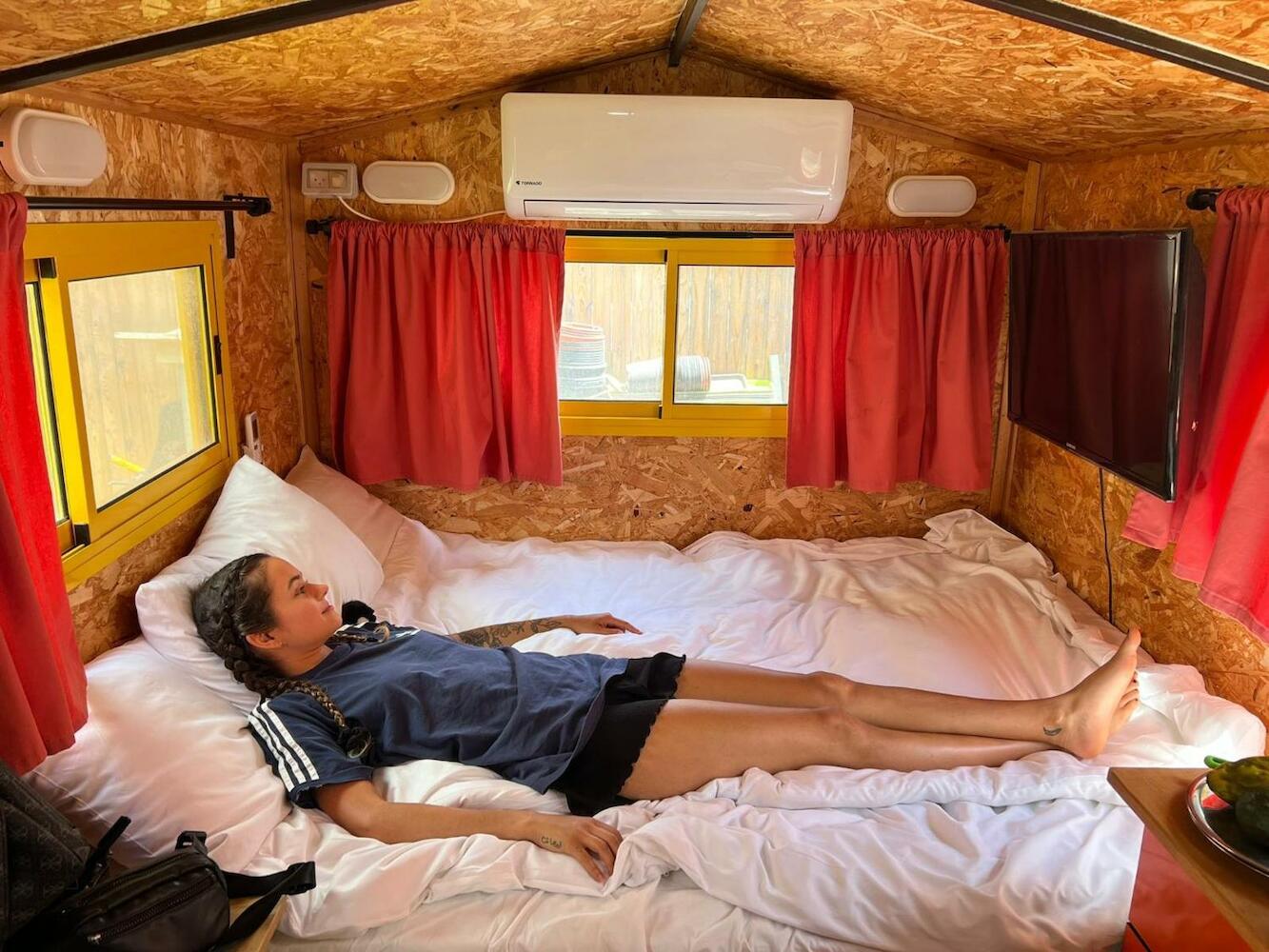 Roger's House Hostel