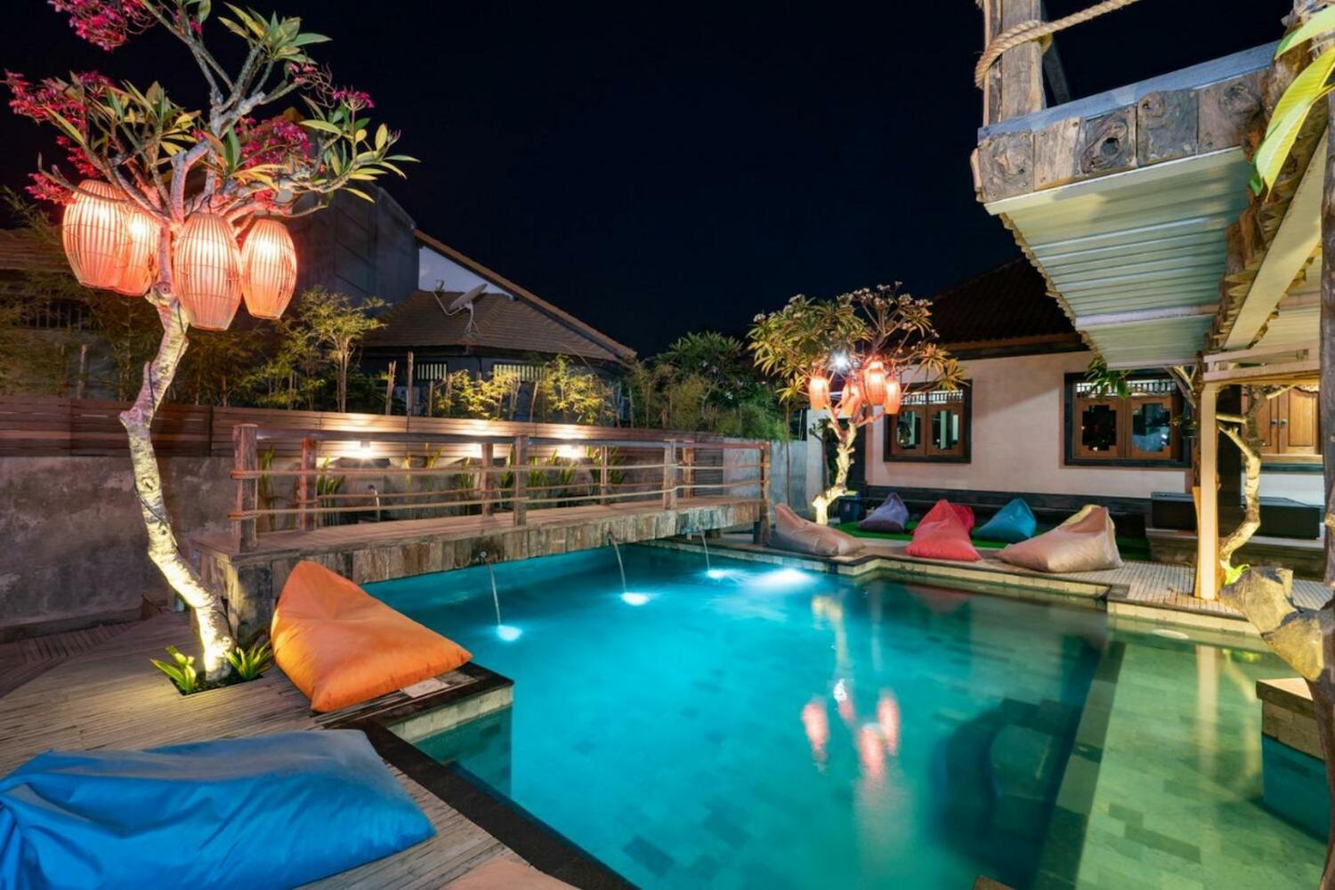Good Cheer Hostel Lembongan
