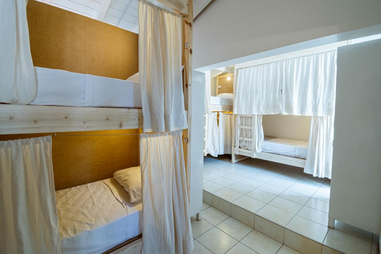 Fuxia House Hostel