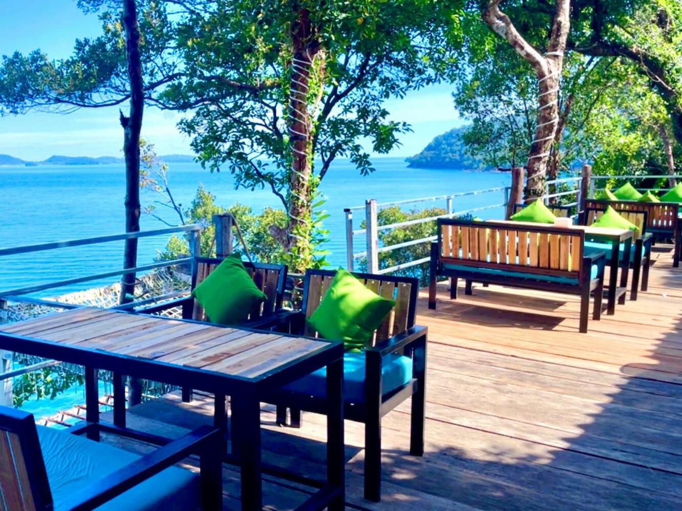 The Cliff Hostel, Koh Rong Sanloem