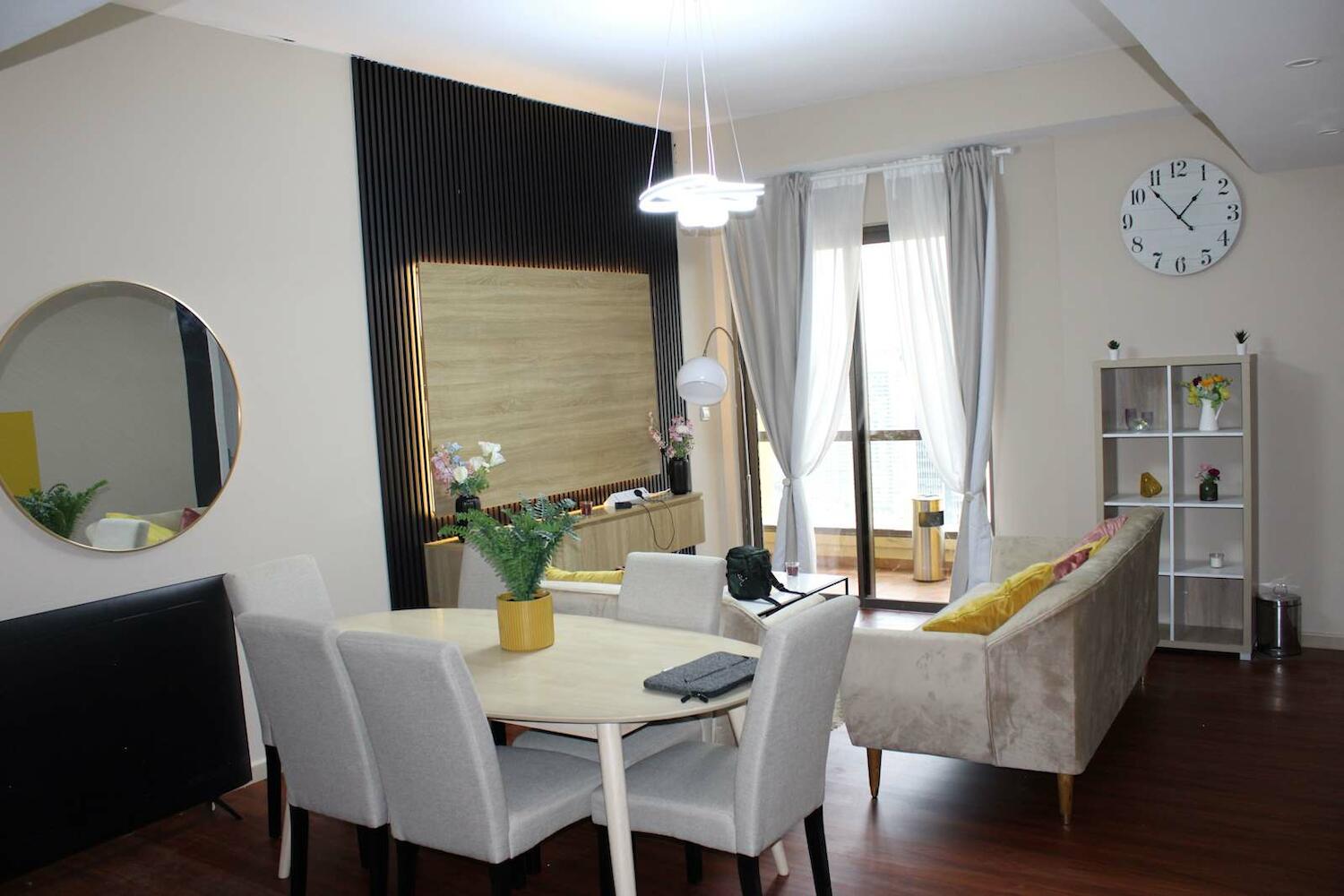 Urban Panda Skyview Hostel Jbr