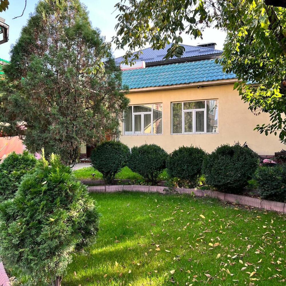 Happy Moments Hostel, Bishkek