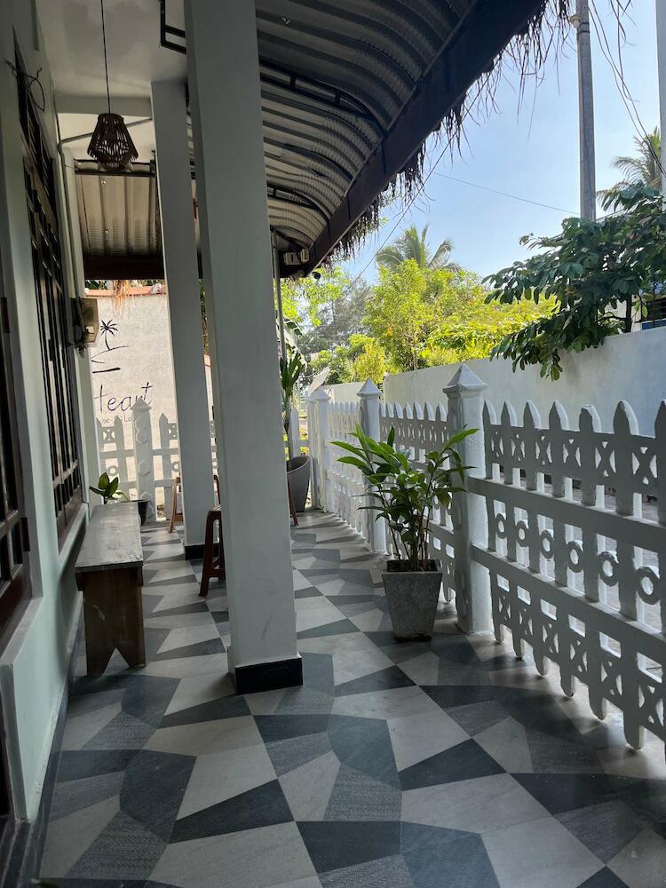 Salty Heart - Surf House, Weligama