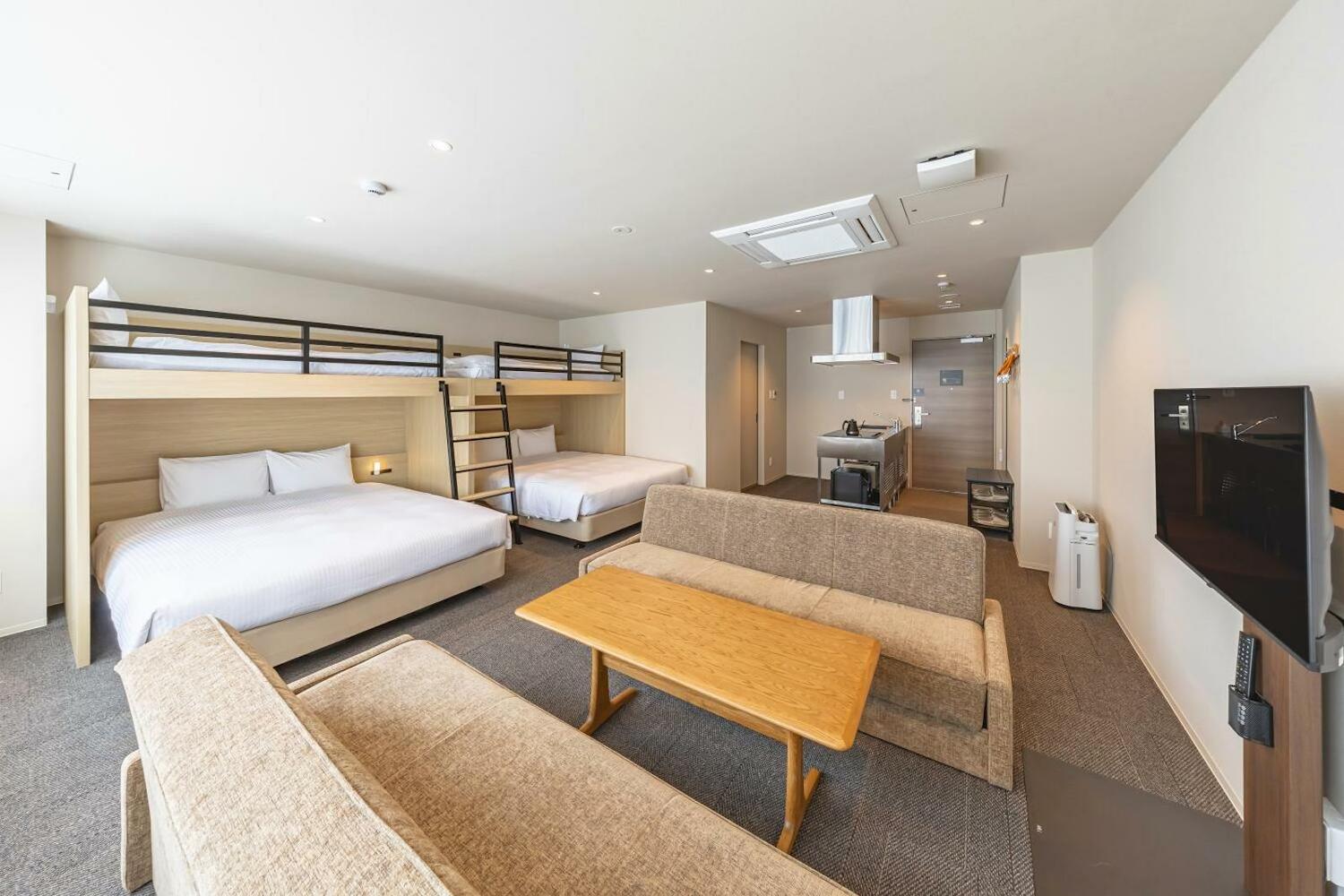 GRAND HOSTEL LDK Tokyo Nishikasai -GRAND OPENING In May 2025, Tokyo