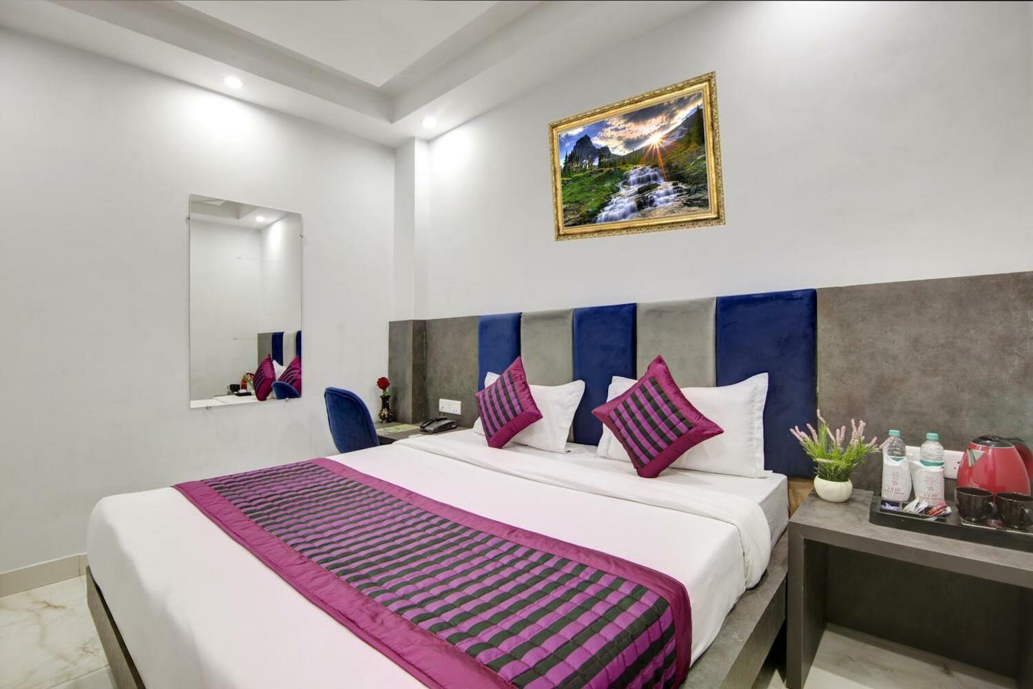 Hotel S B Inn Near New Delhi railway Station Paharganj, New Delhi