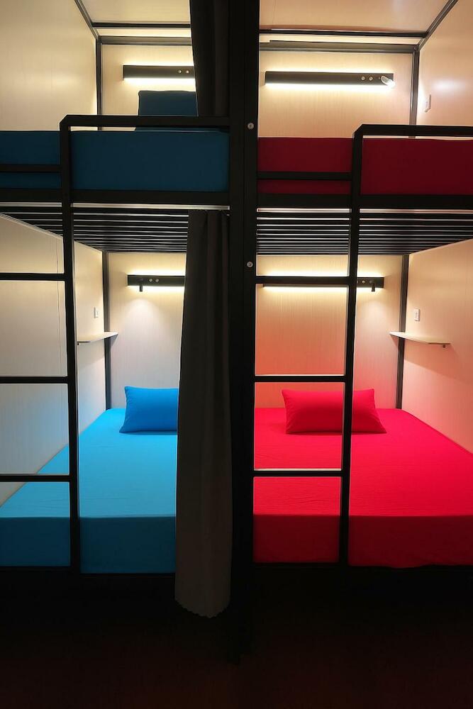 Capsule Hostel Perth - Note - Valid Passport Required To Check-in, Perth