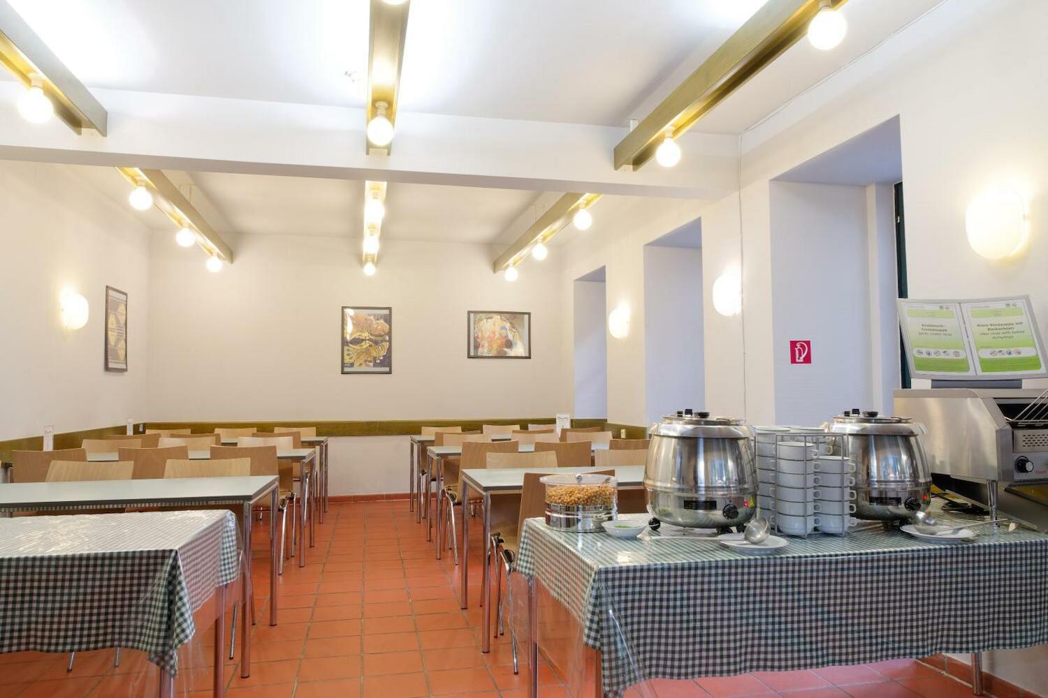 Jugendherberge Wien - Myrthengasse
