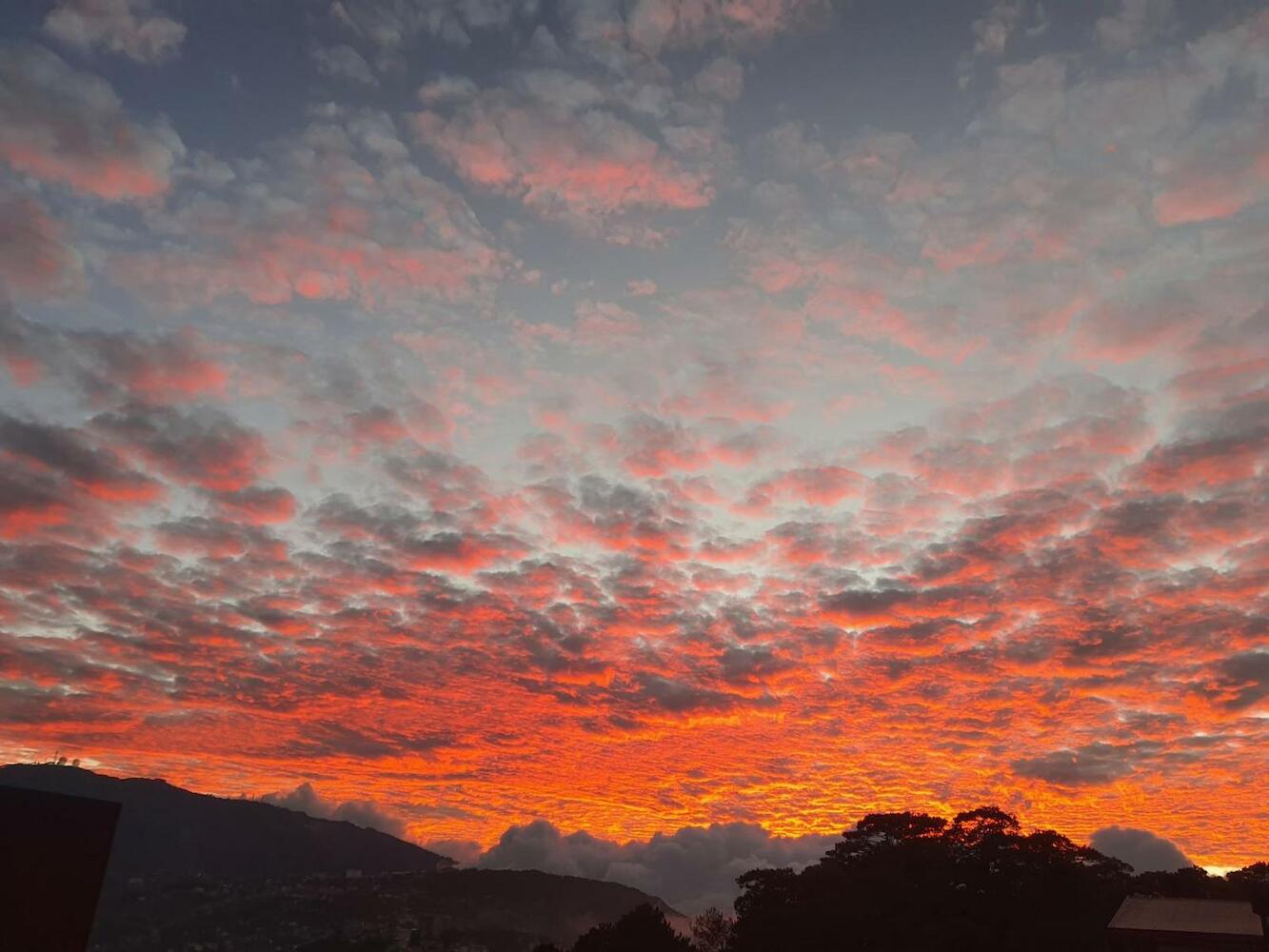 ASHBURN'S TRANSIENT BAGUIO - 3rd to 6th floor BASIC SLEEP & GO Accommodation, NO, Baguio