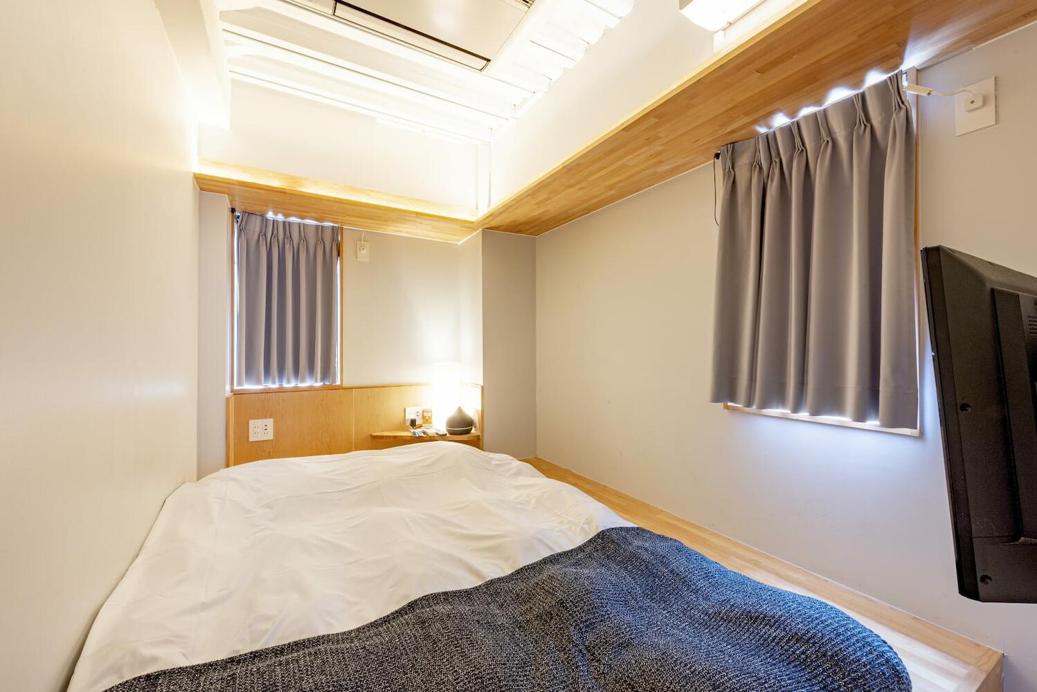 Plat Hostel Keikyu Asakusa Station, Tokyo