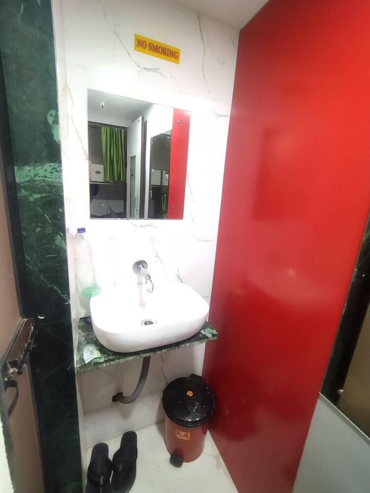 Noor Dormitory Sakinaka, Mumbai