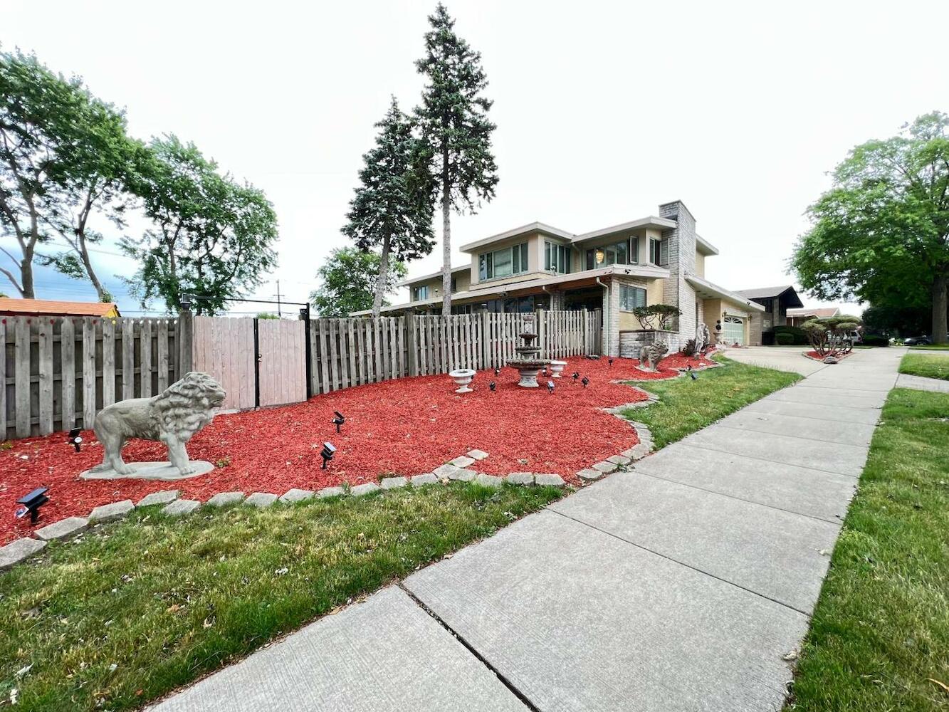 Pill Hill Mansion, Chicago