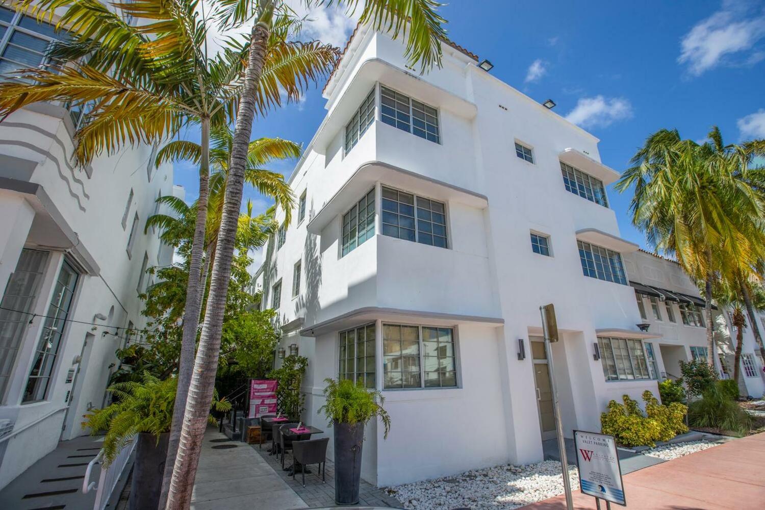 Posh South Beach Hostel