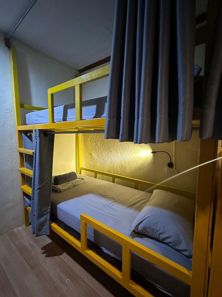 Easy Hostel, Ko Phi Phi