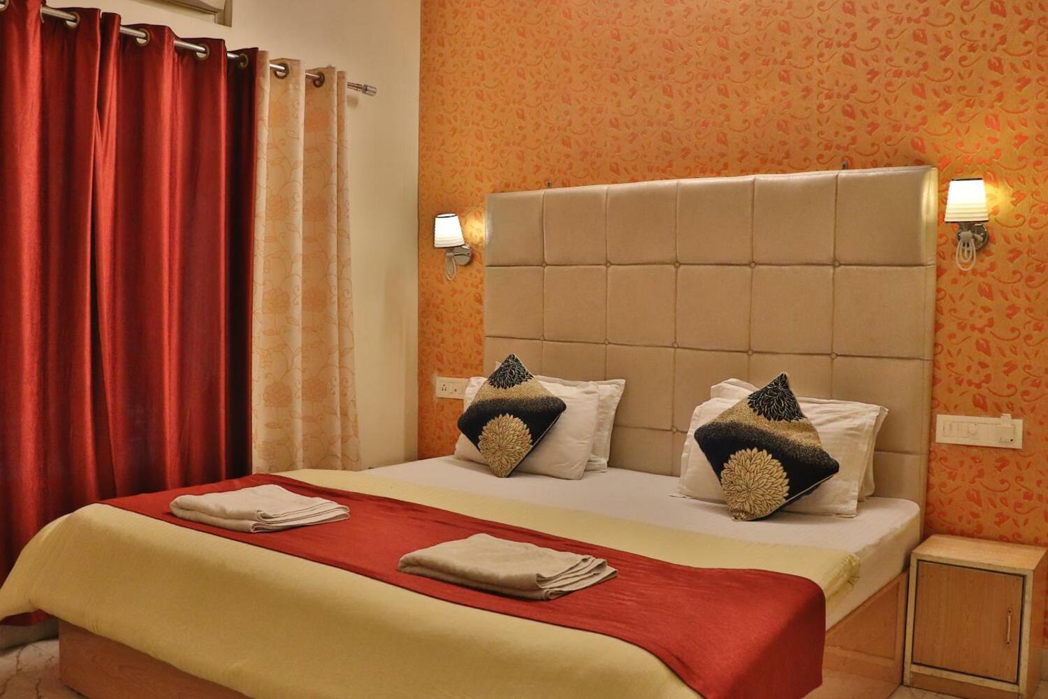 Shiv Shakti Guest House & Hostel