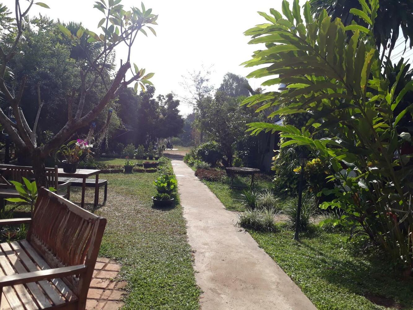 Thakhek Travel Lodge