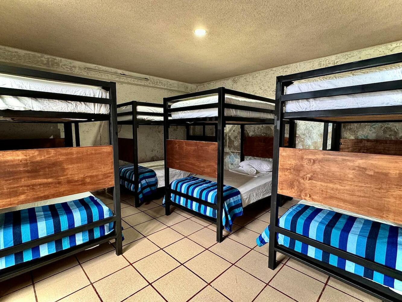 Hostal 66, Mérida