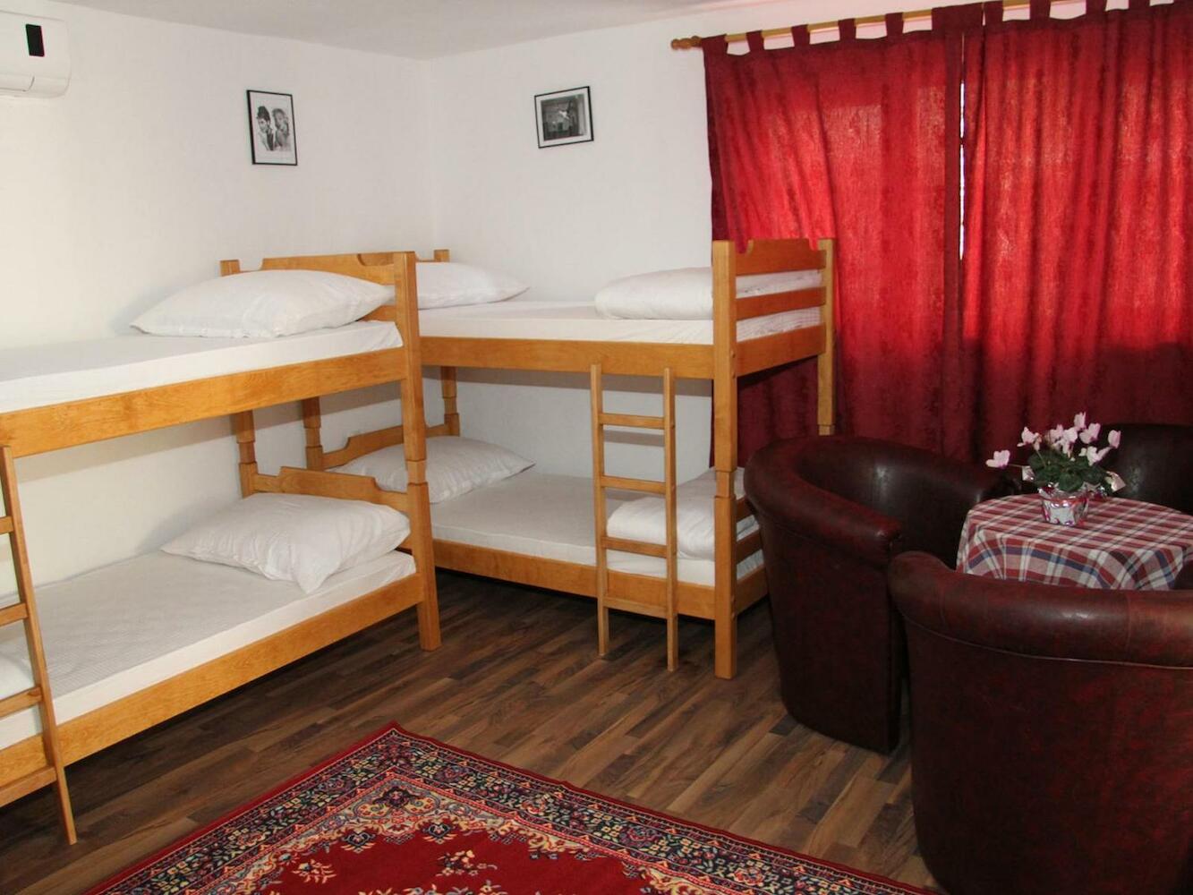 Hostel David, Mostar