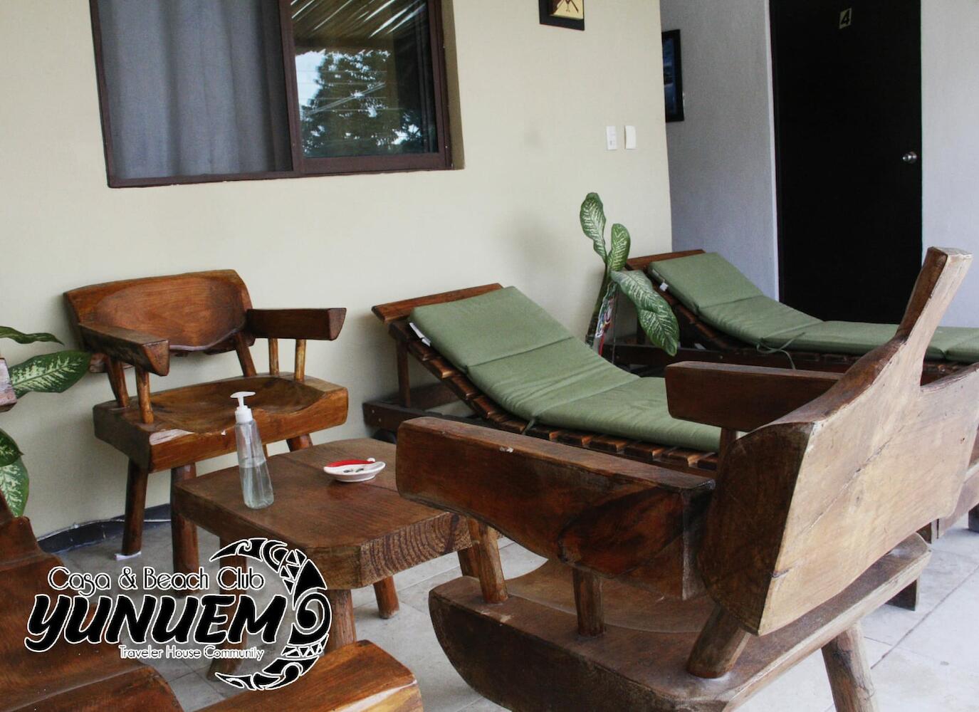 Casa Yunuem, Bacalar