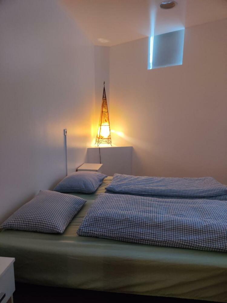 Holiday Hostel