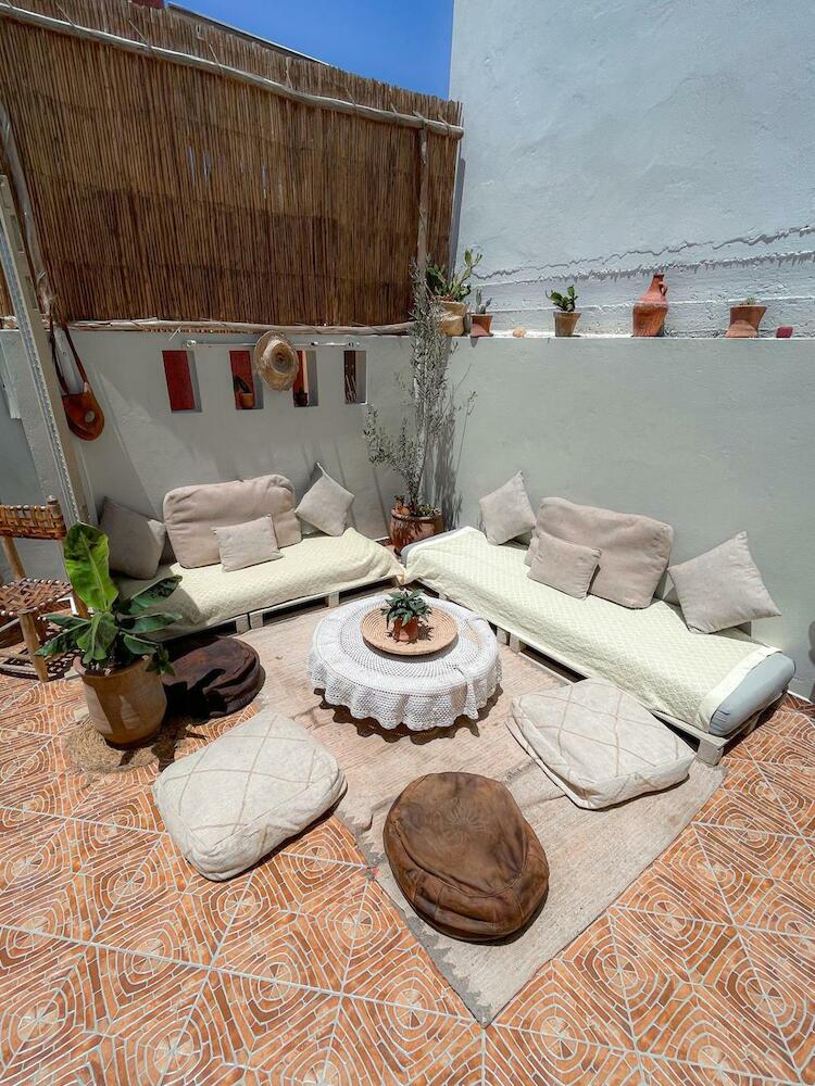 Desart Hostel