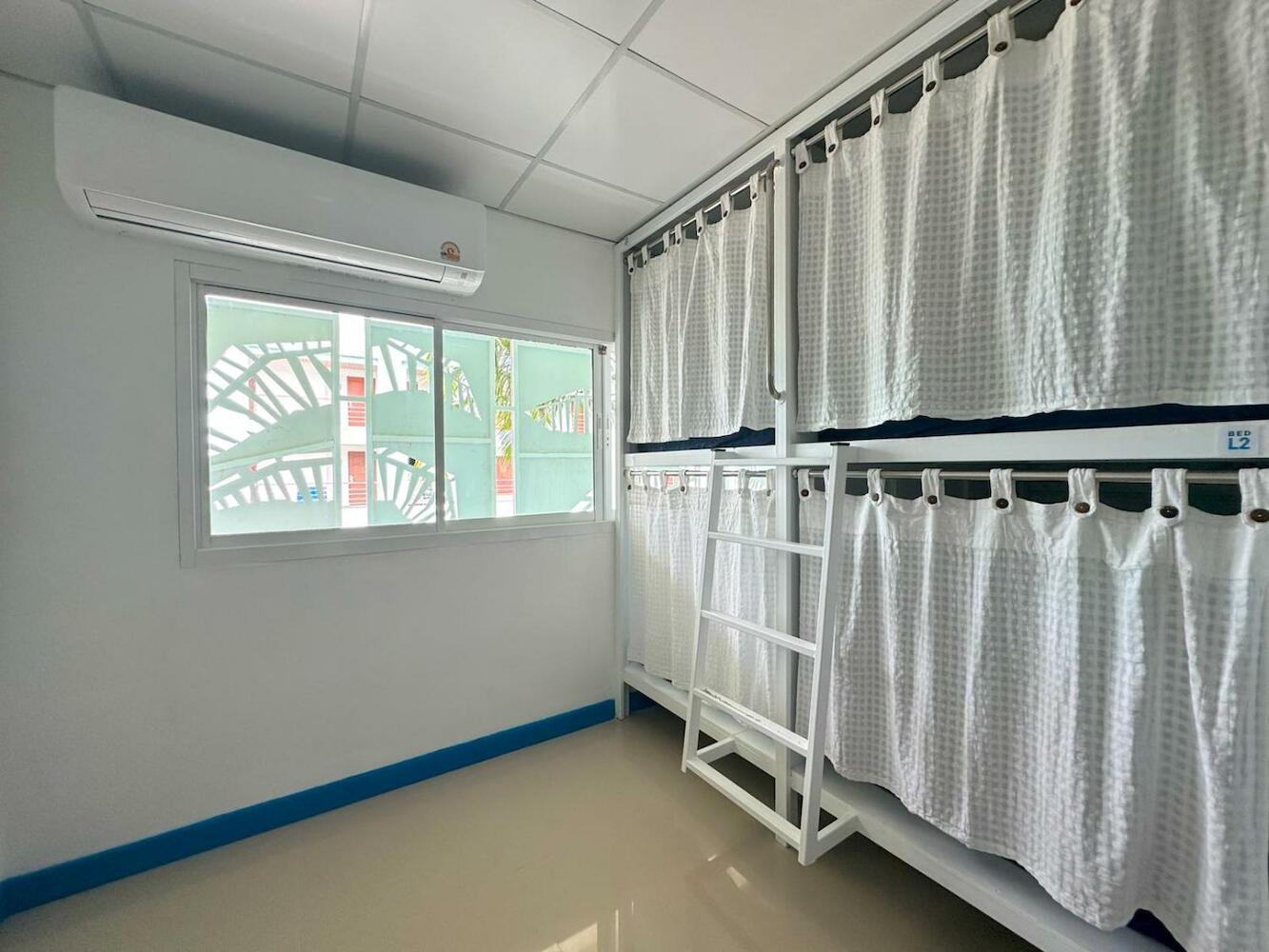 Blue Horizon Hostel By Blue Flow, Ko Phi Phi